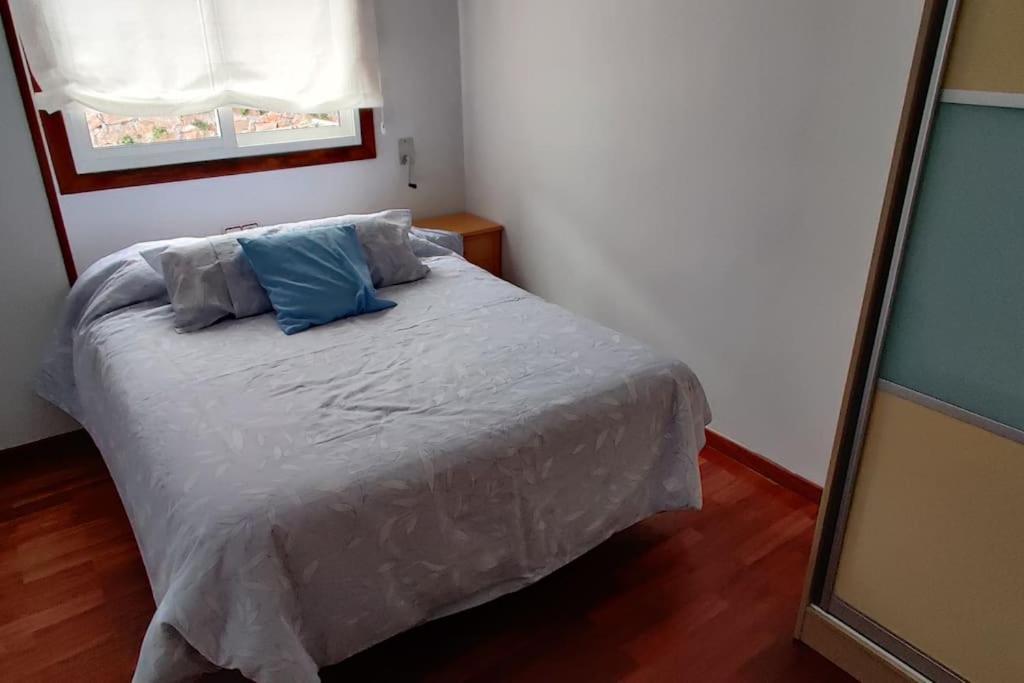 Acogedor Apartamento En Pontedeume Екстериор снимка